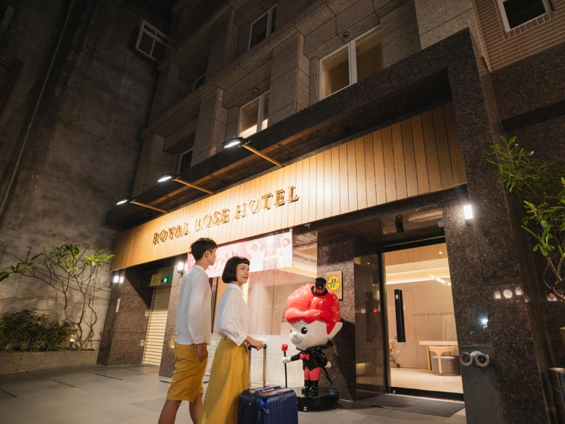Royal Rose Hotel Zhongshan Taipei Exterior foto
